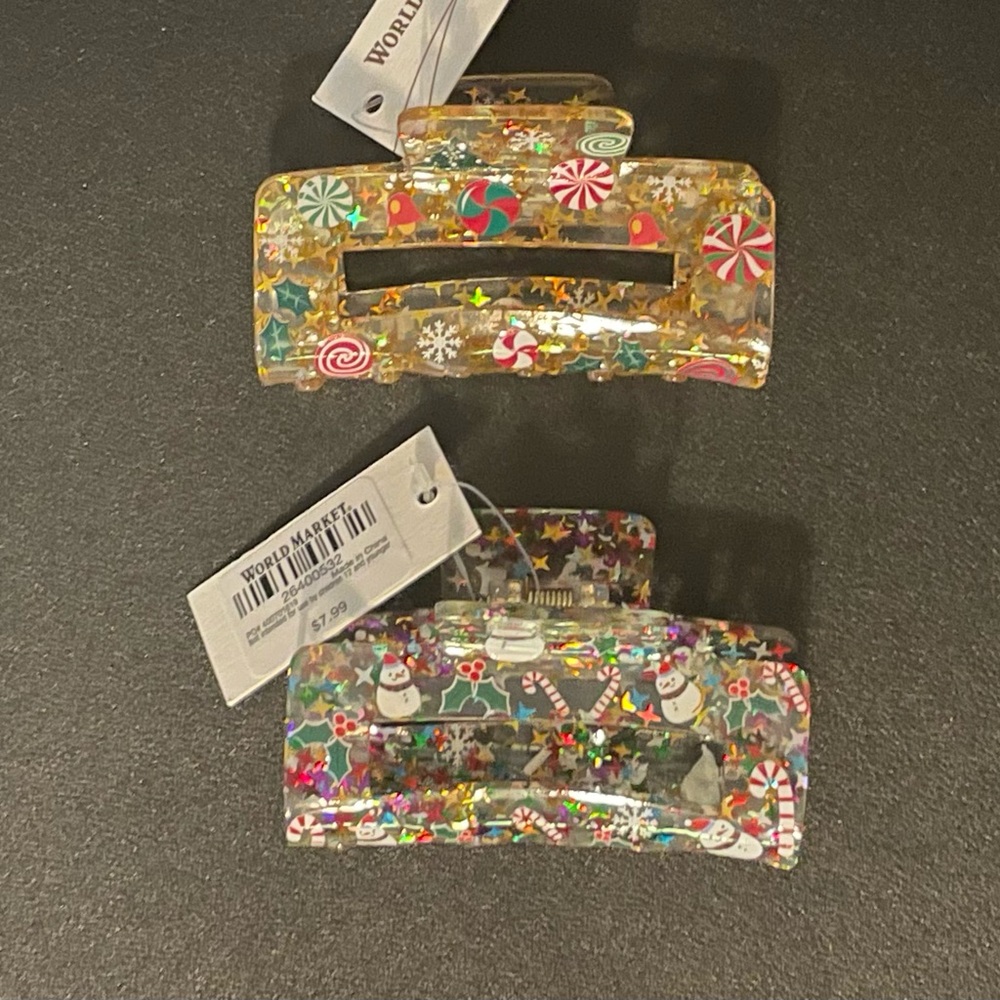 NWT WORLD MARKET CHRISTMAS HAIR CLAW CLIPS